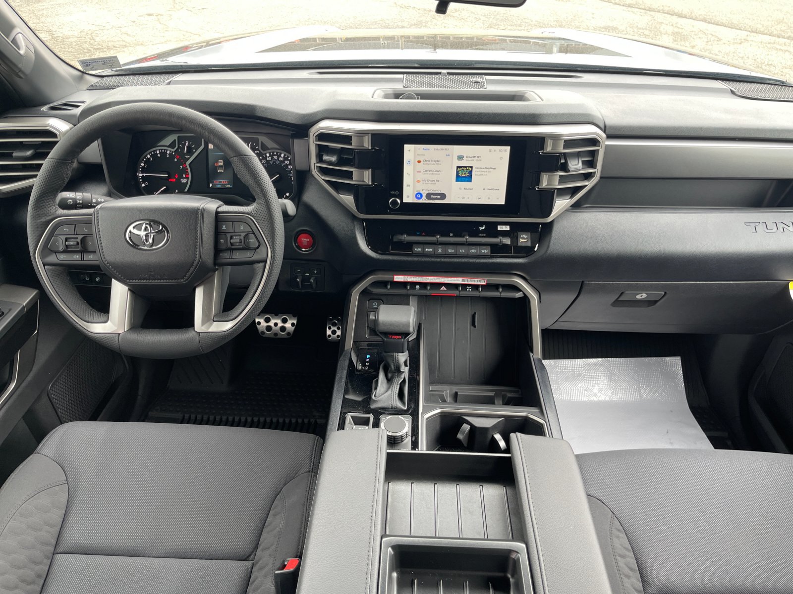 2026 Toyota Tundra SR5 - Photo 15