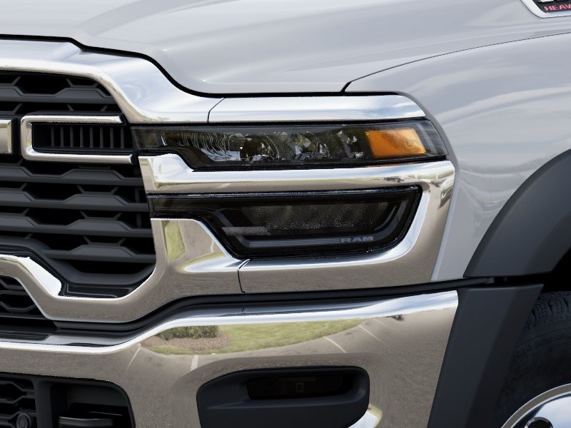 New 2026 Bright White Clearcoat RAM Tradesman image 10
