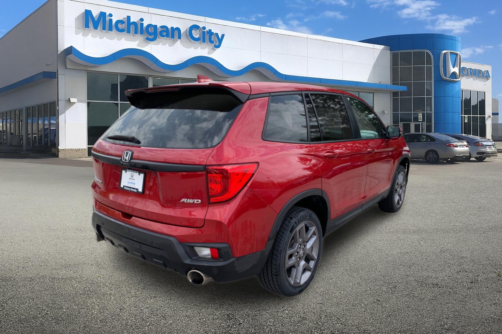 Certified Used 2023 Red Honda EX-L image 5