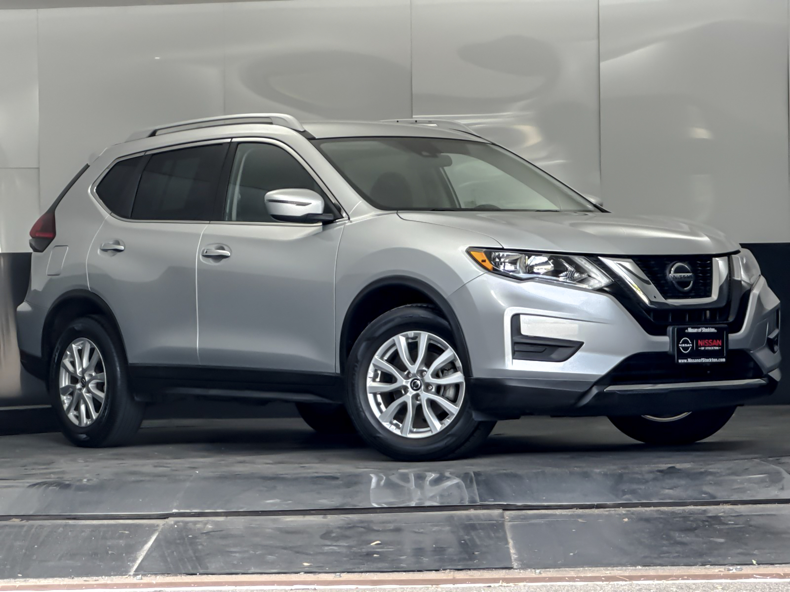 2020 Nissan Rogue