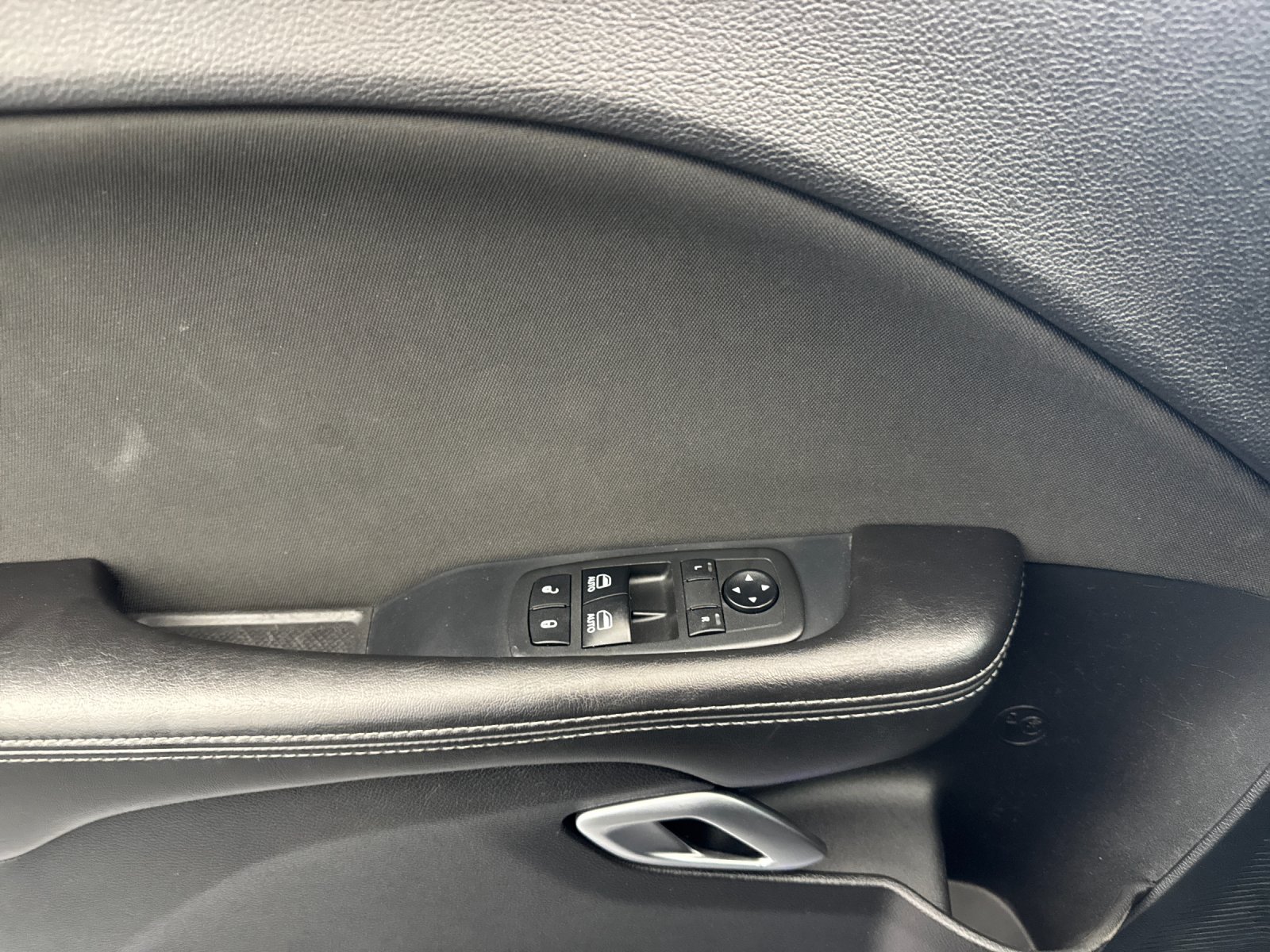Used 2019 Gray Dodge R/T image 10