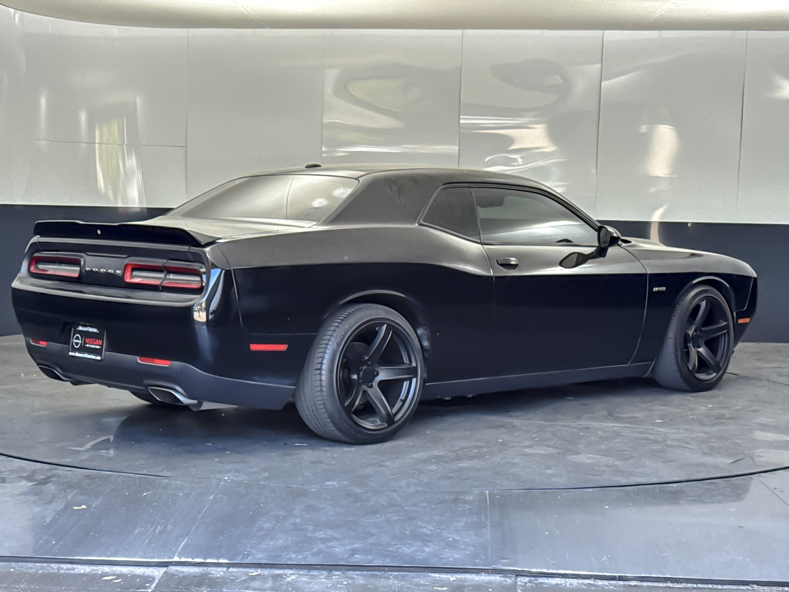 Used 2019 Gray Dodge R/T image 3