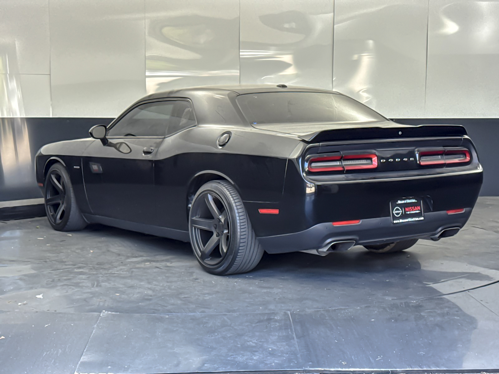 Used 2019 Gray Dodge R/T image 5