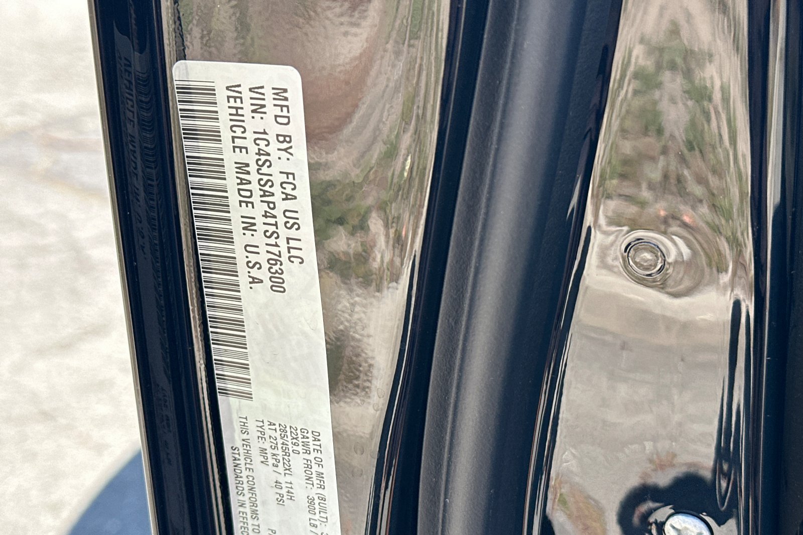New 2026 High Gloss Black Exterior Paint Jeep  image 29