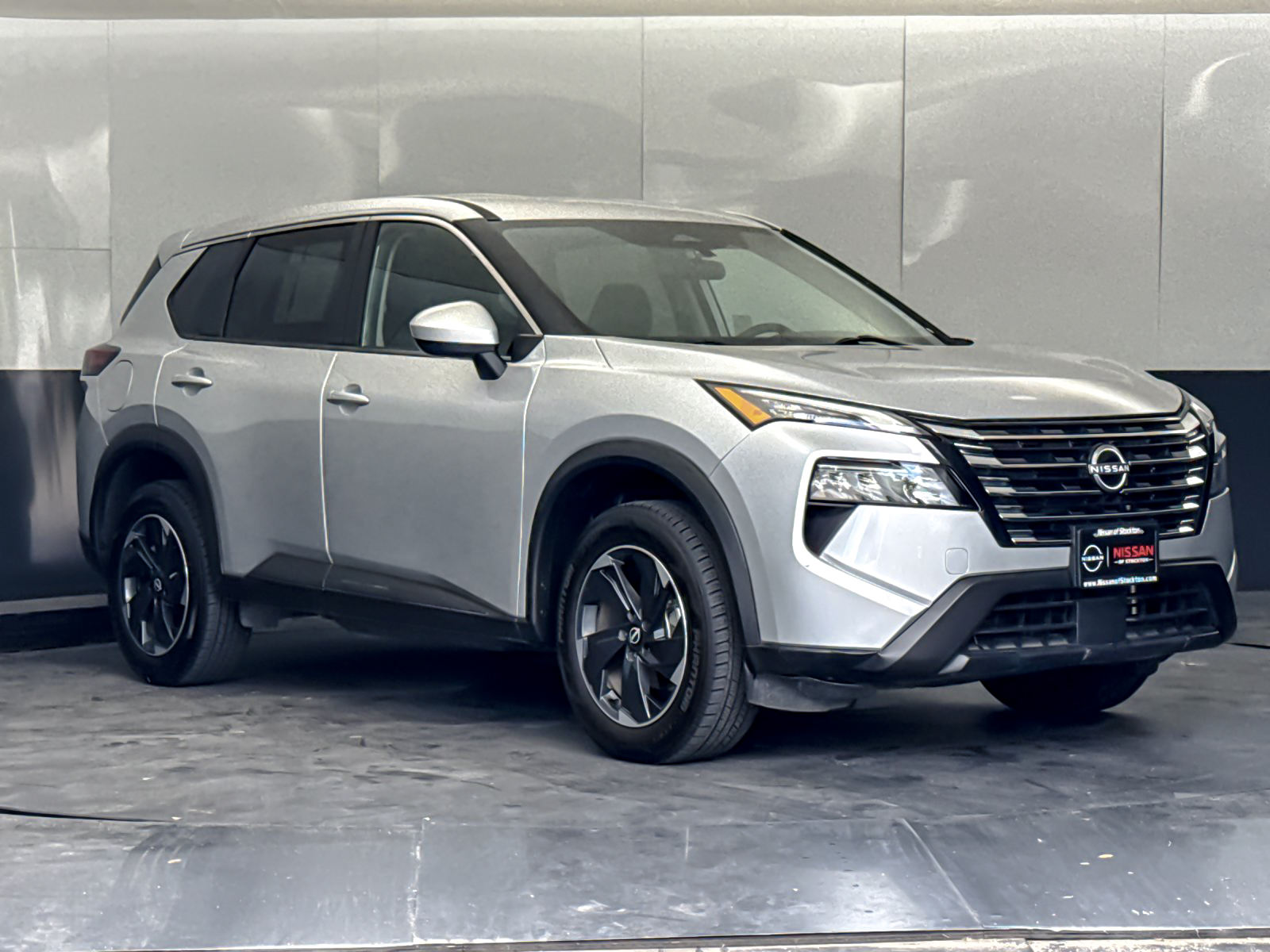 2024 Nissan Rogue SV AWD's photo