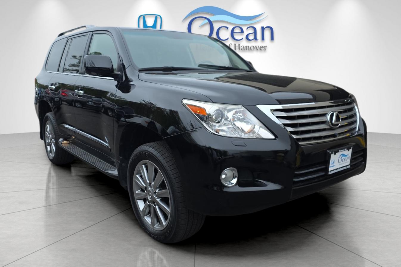 2011 Lexus LX 600 570's photo