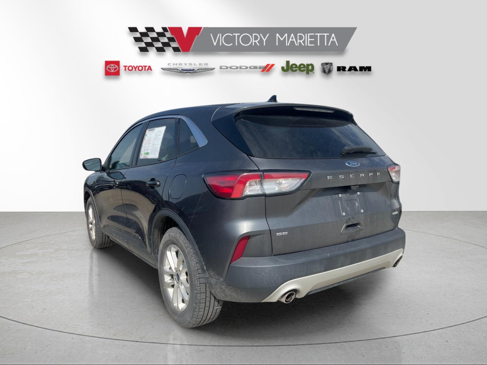 Used 2020 Ford Escape SE with VIN 1FMCU0G67LUA72639 for sale in Marietta, OH