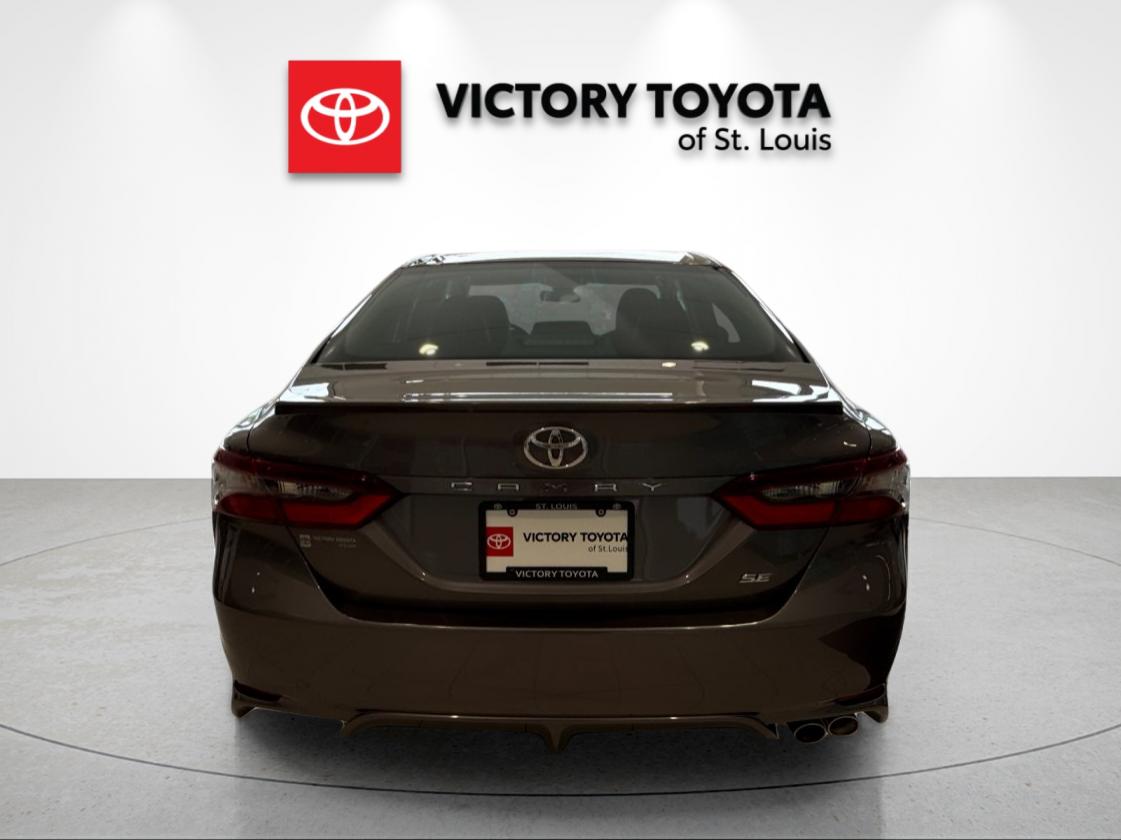 Used 2023 Gray Toyota SE image 4