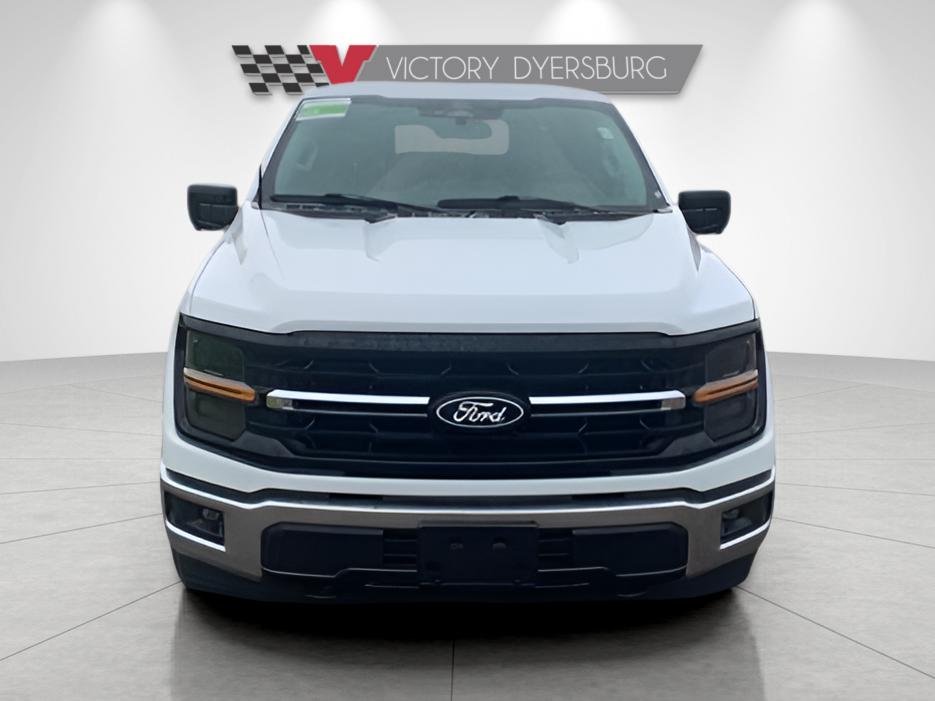Used 2024 White Ford XLT image 3