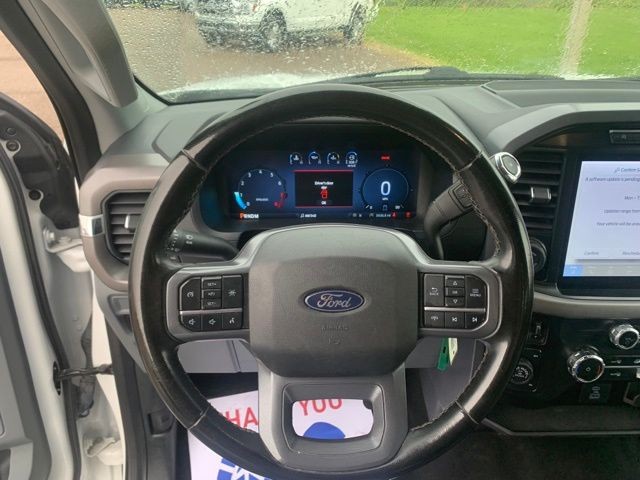 Used 2024 White Ford XLT image 17