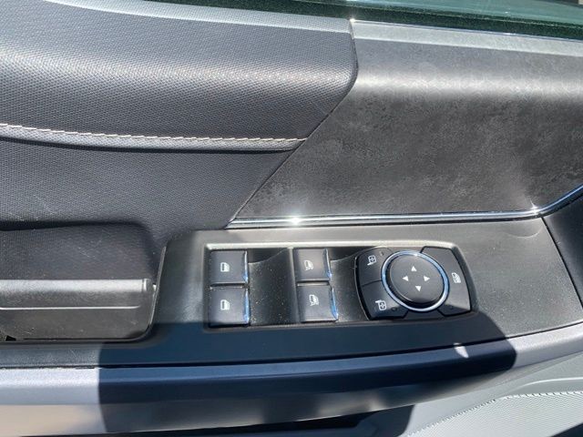 Used 2025 Black Ford XLT image 13