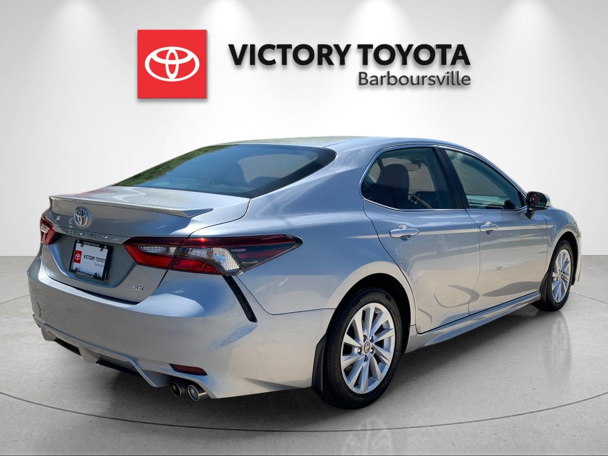 Used 2023 Silver Toyota SE image 7