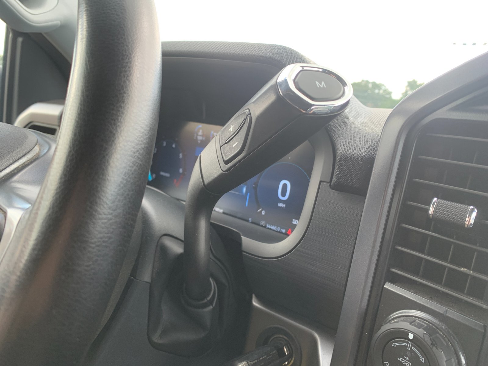 Used 2024 White Ford XLT image 12