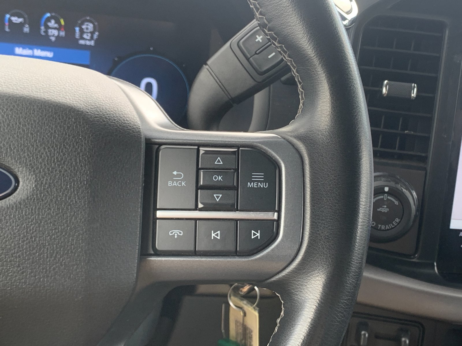 Used 2024 White Ford XLT image 16