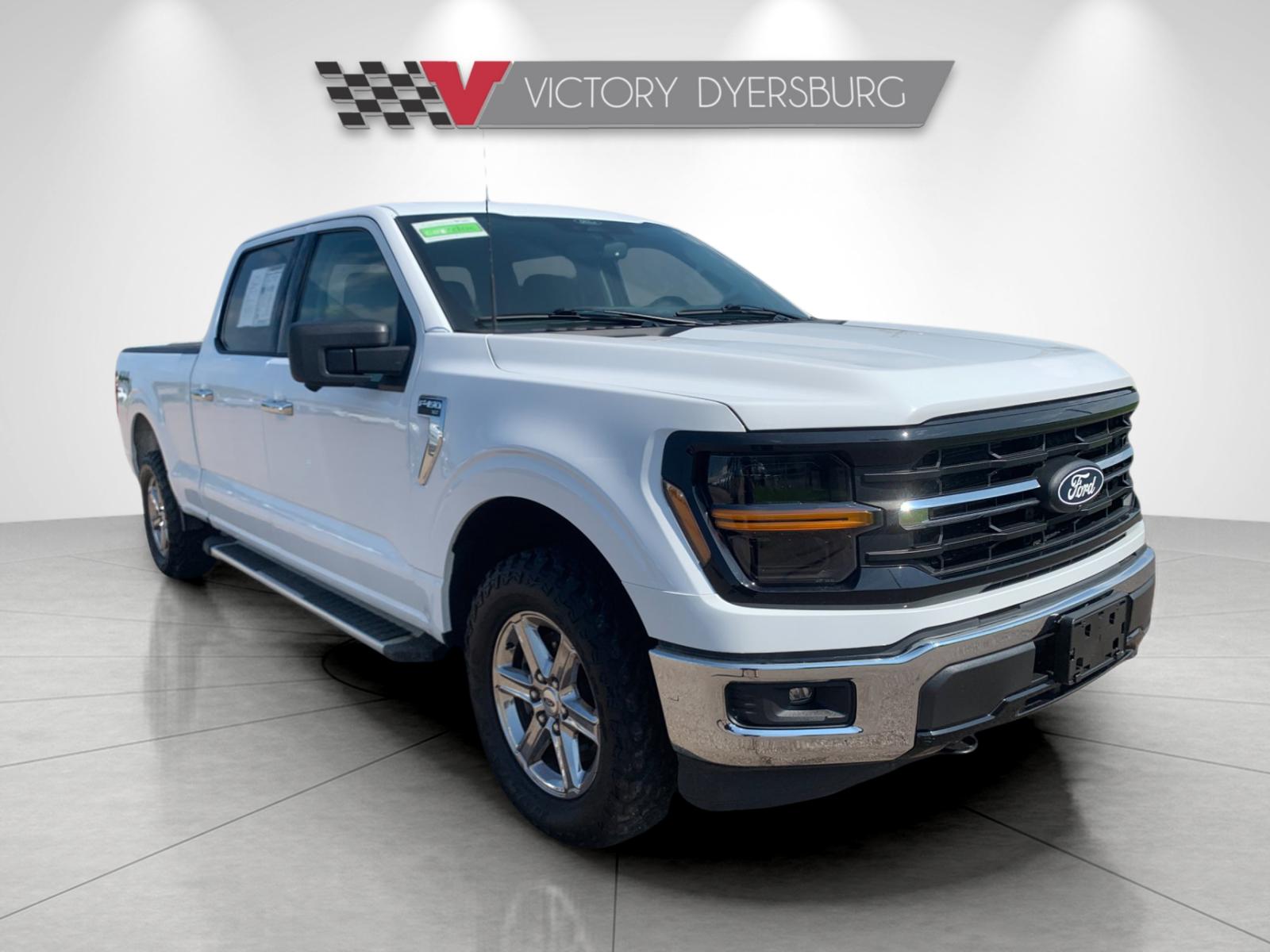 Used 2024 White Ford XLT image 27