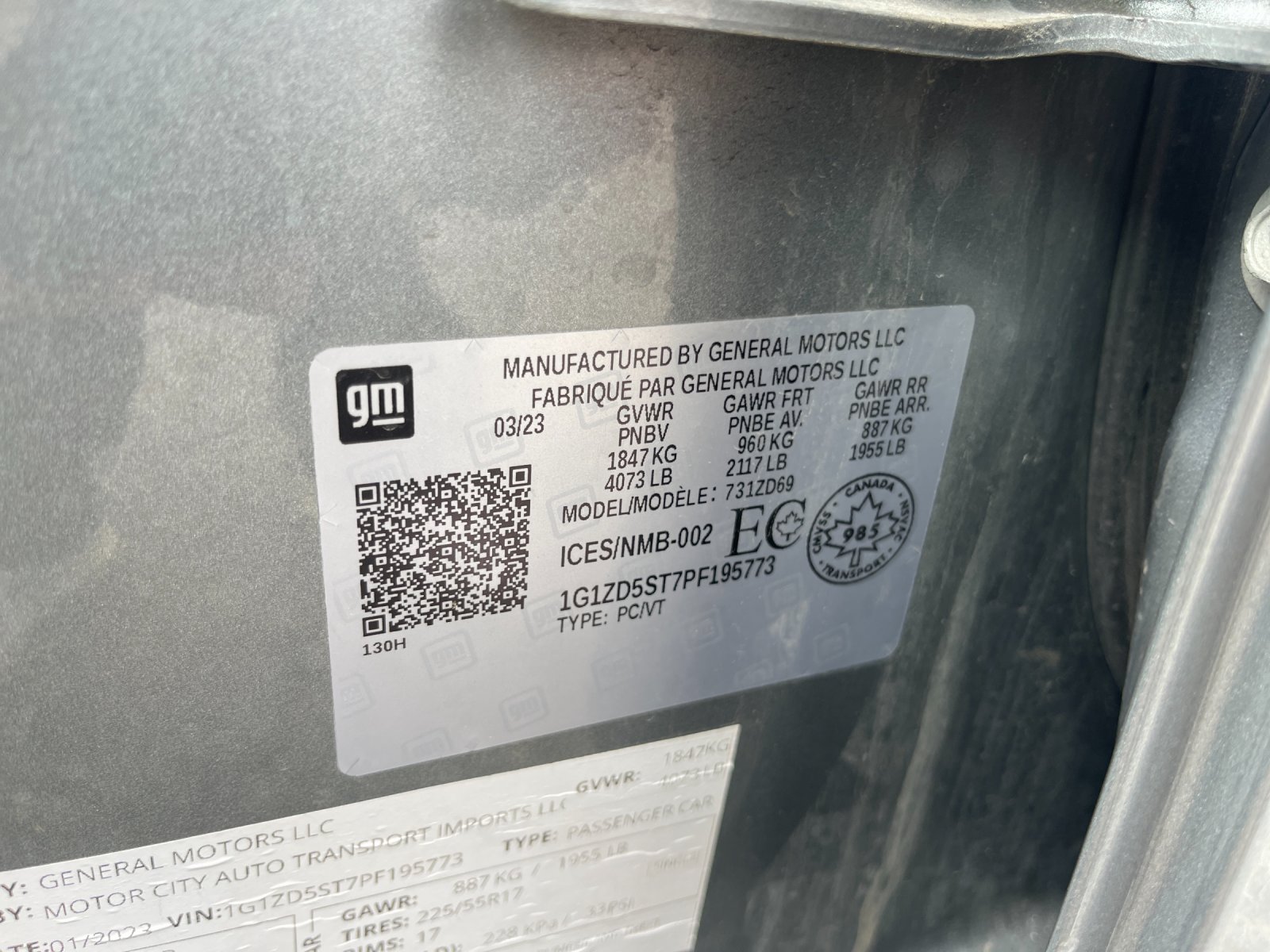 Used 2023  Chevrolet LT image 32