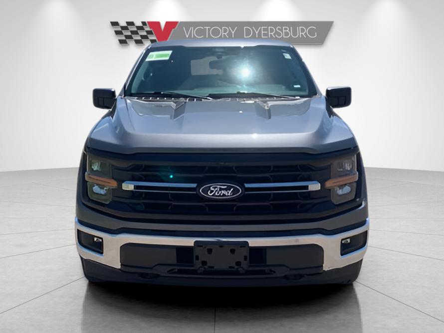 Used 2025 Gray Ford XLT image 3