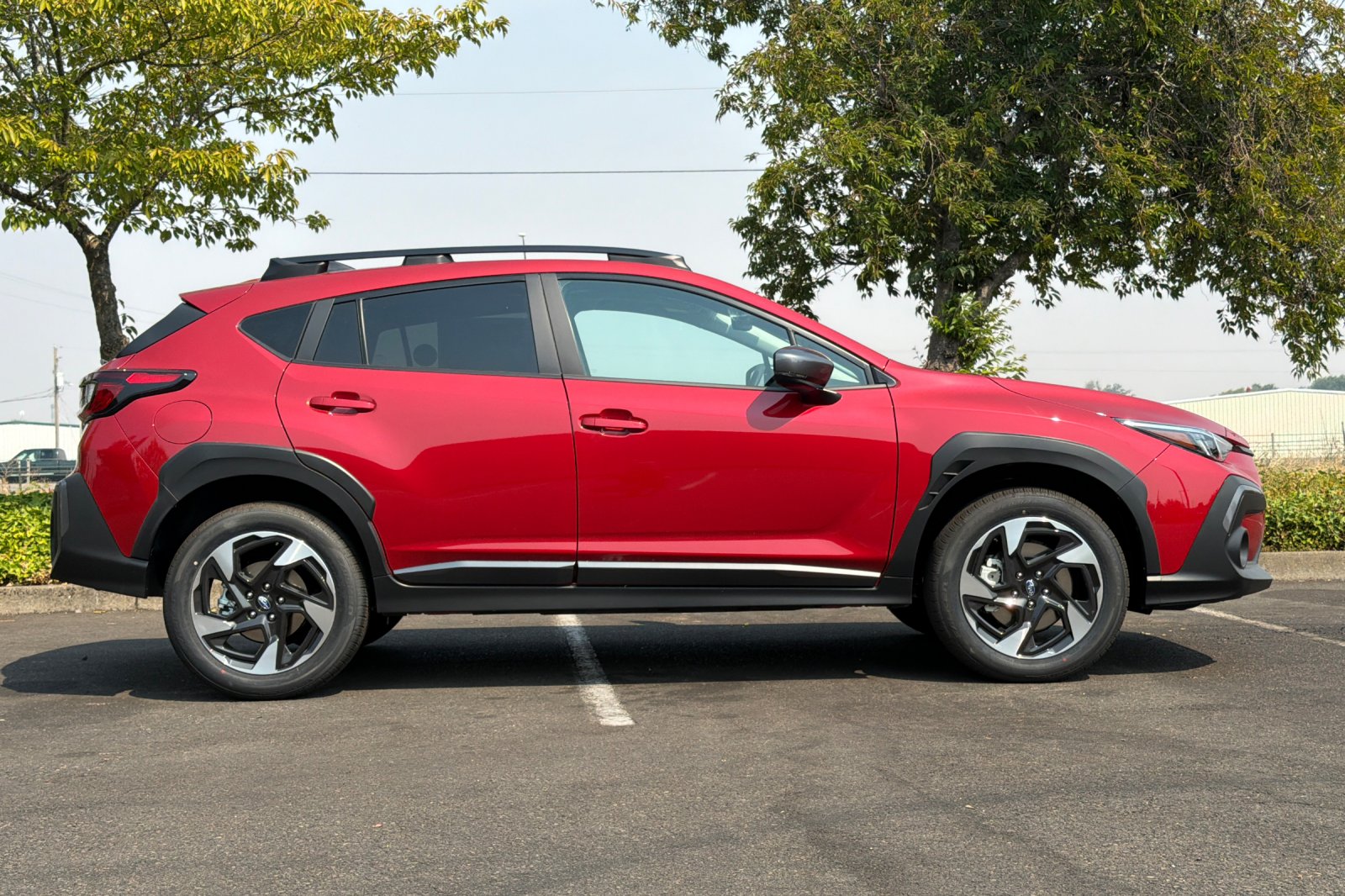 New 2026 LITHIUM RED PEARL Subaru Limited image 3