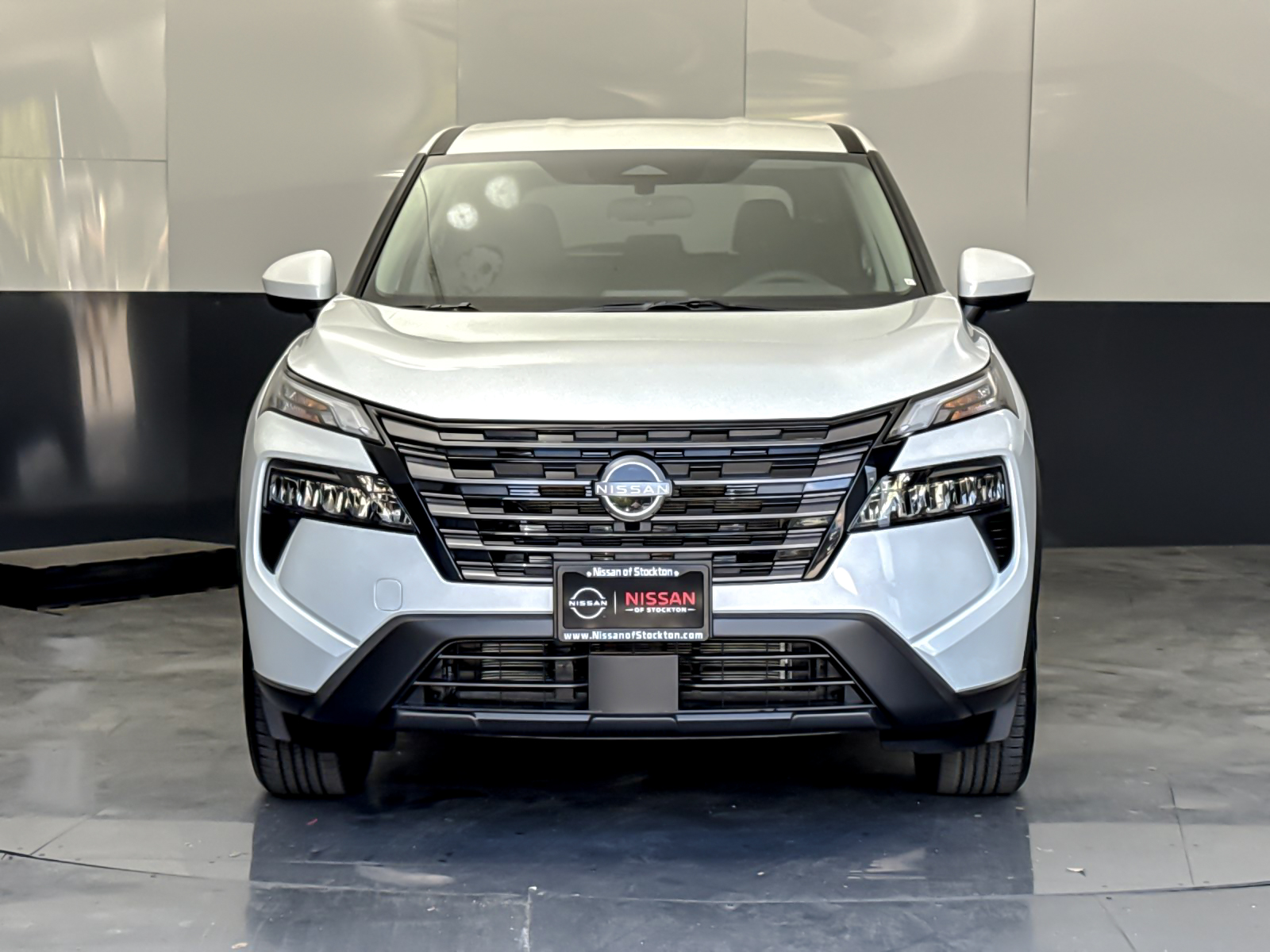 New 2026 White Nissan SV image 8
