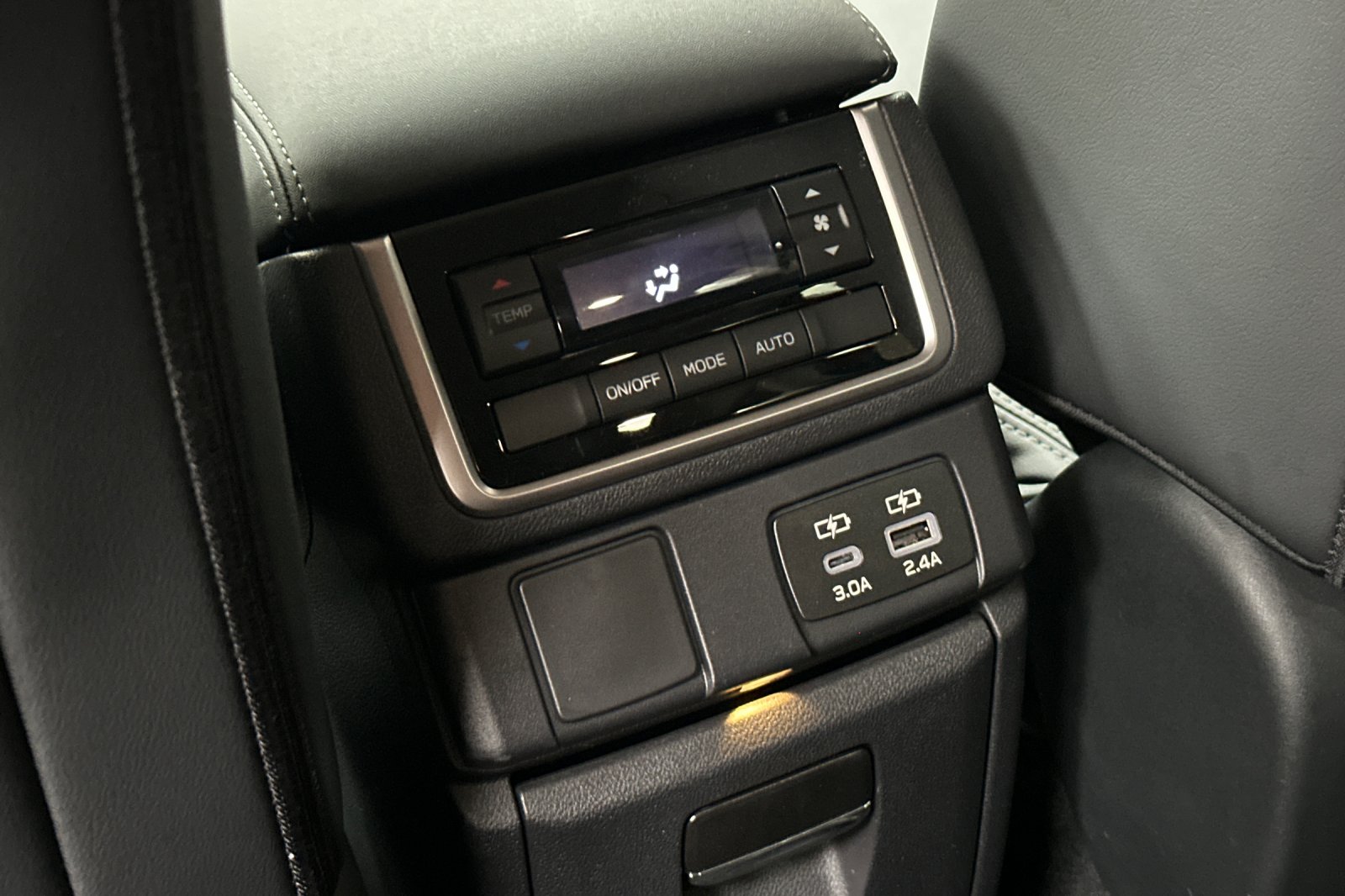 New 2026 MAGNETITE GRAY METALLIC Subaru Premium 7-Passenger image 15