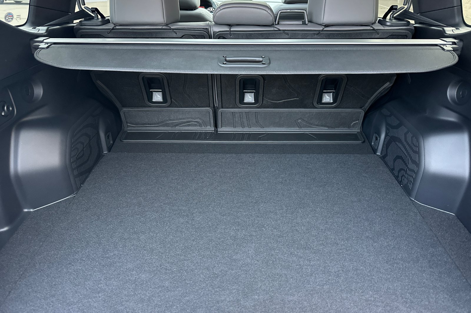 New 2026 MAGNETITE GRAY METALLIC Subaru Limited image 18