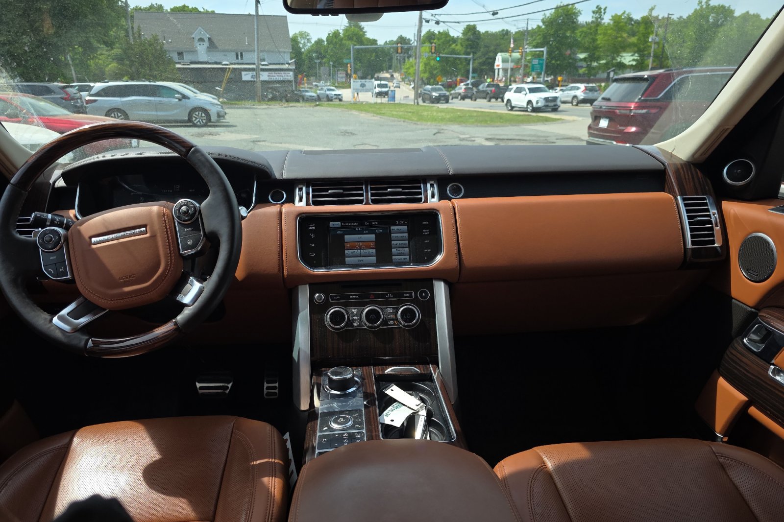 Used 2014 Santorini Black Metallic Land Rover 5.0L V8 Supercharged Autobiography image 14