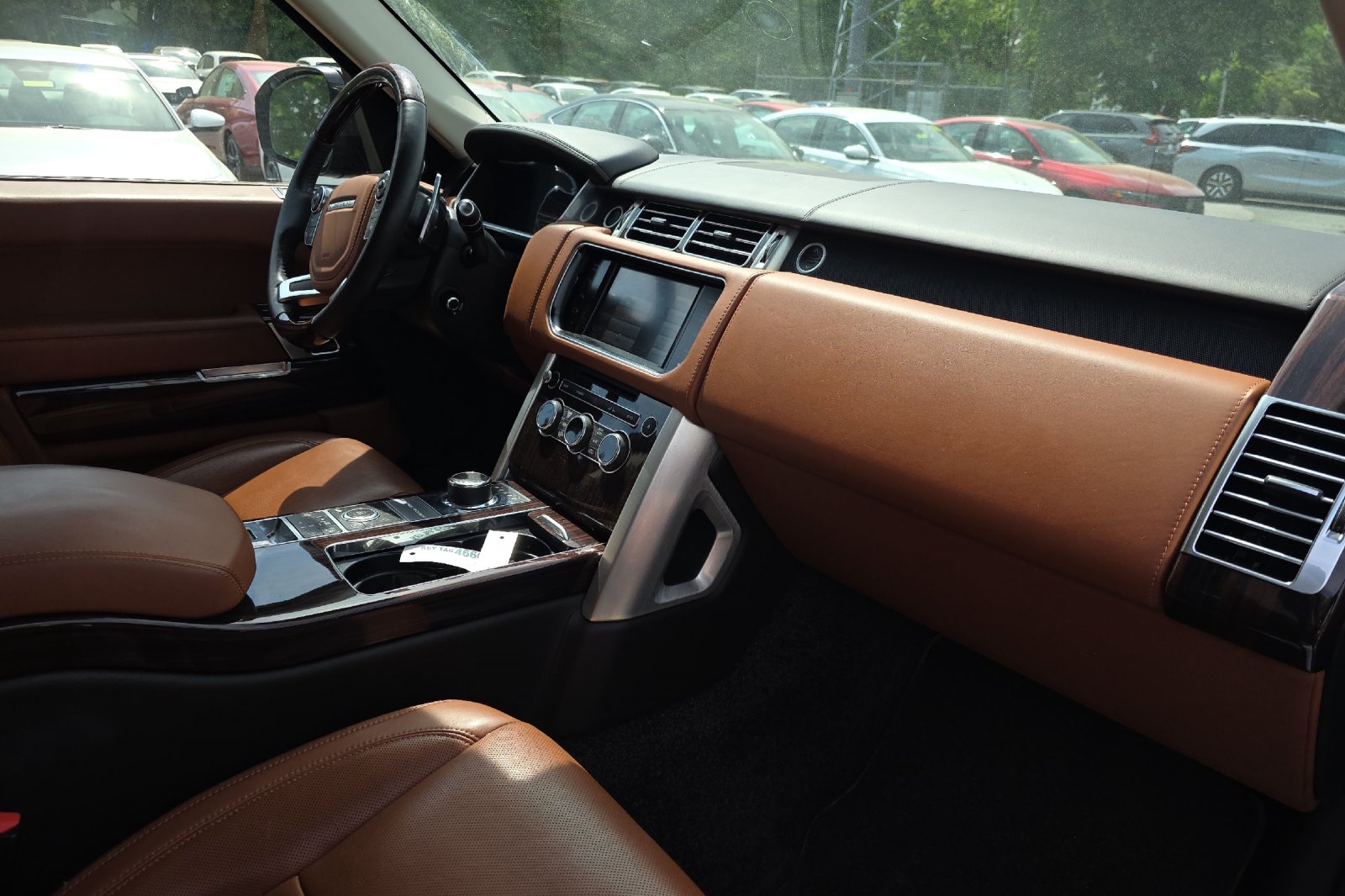 Used 2014 Santorini Black Metallic Land Rover 5.0L V8 Supercharged Autobiography image 17