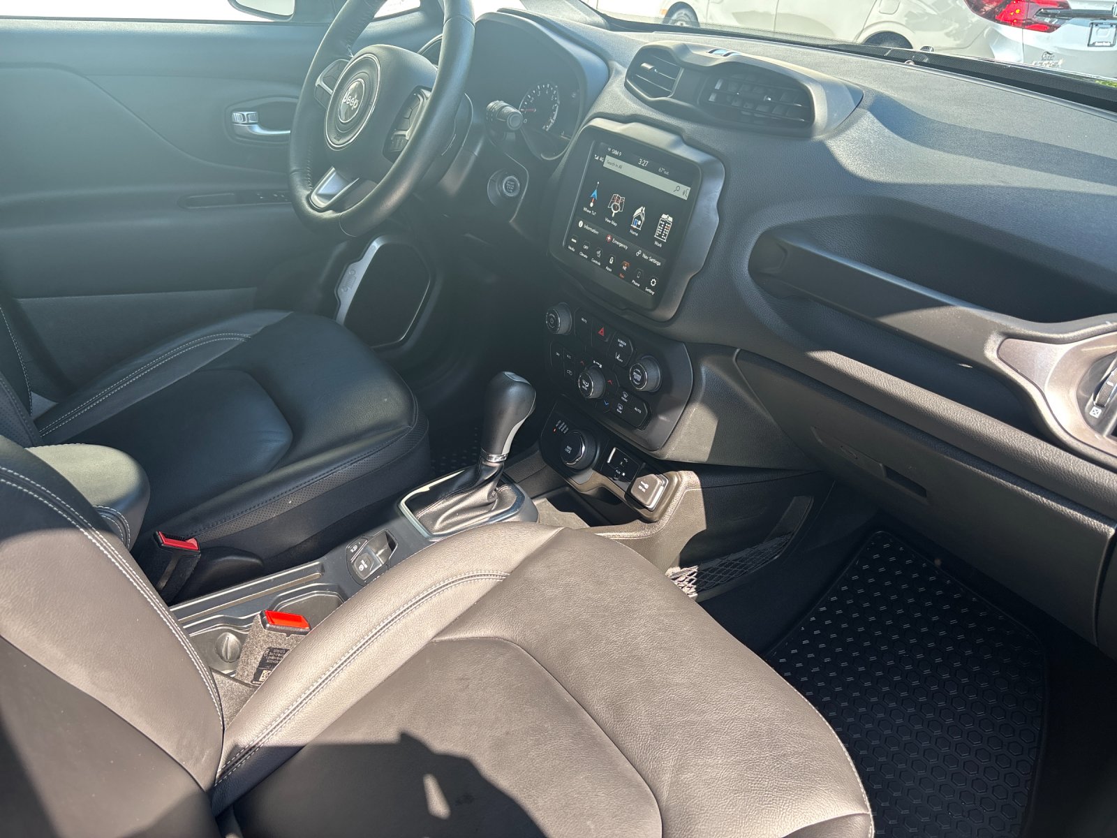 2023 Jeep Renegade Limited - Photo 17