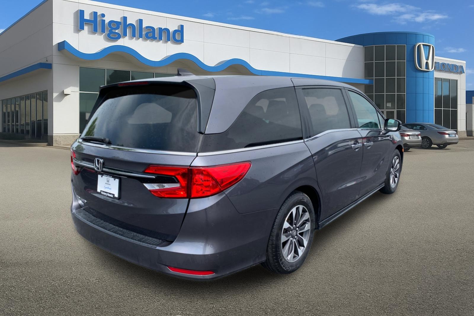 Certified Used 2024 Modern Steel Metallic Honda EX-L image 5
