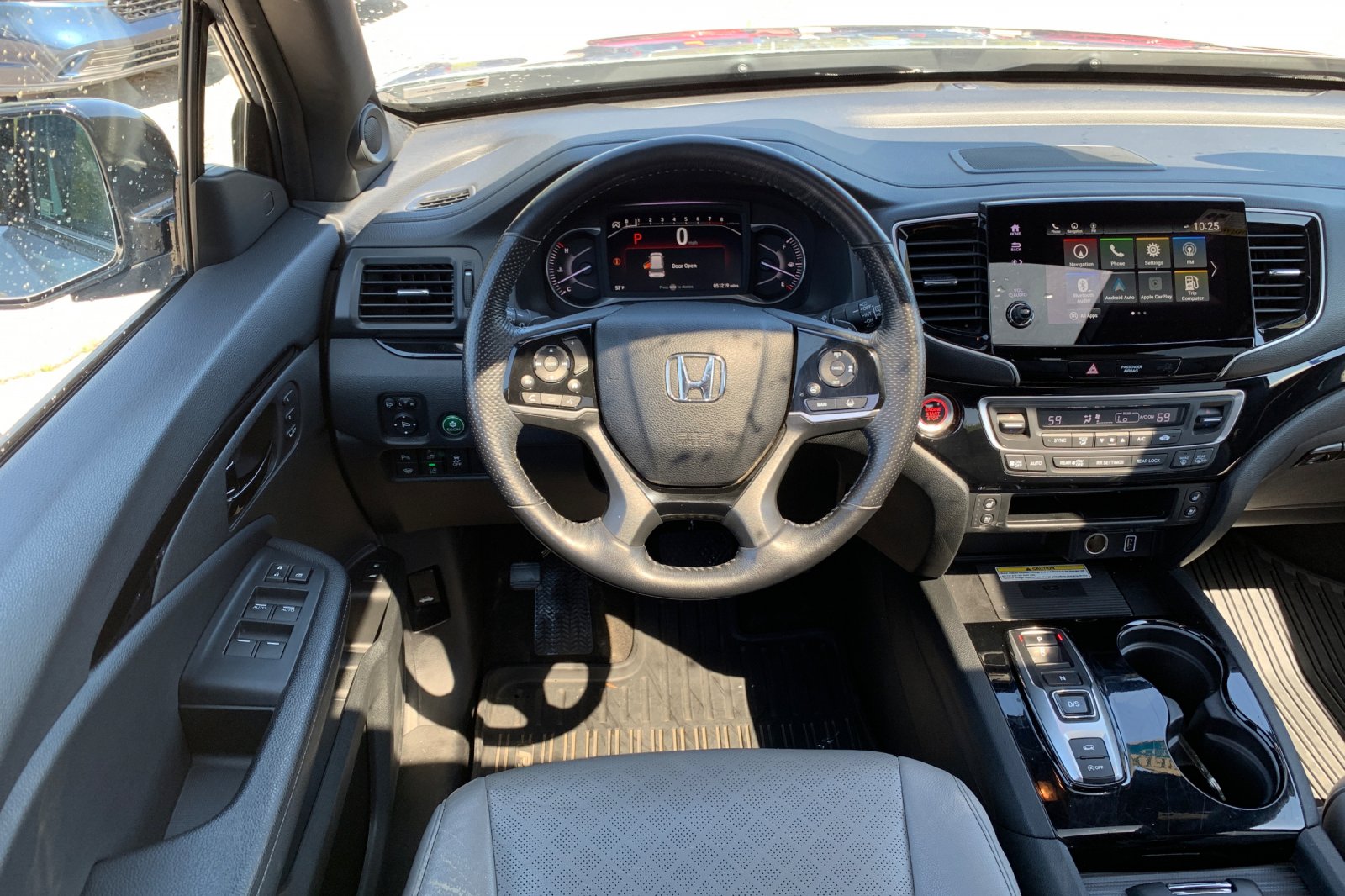 Certified Used 2022 Silver Honda Elite image 17
