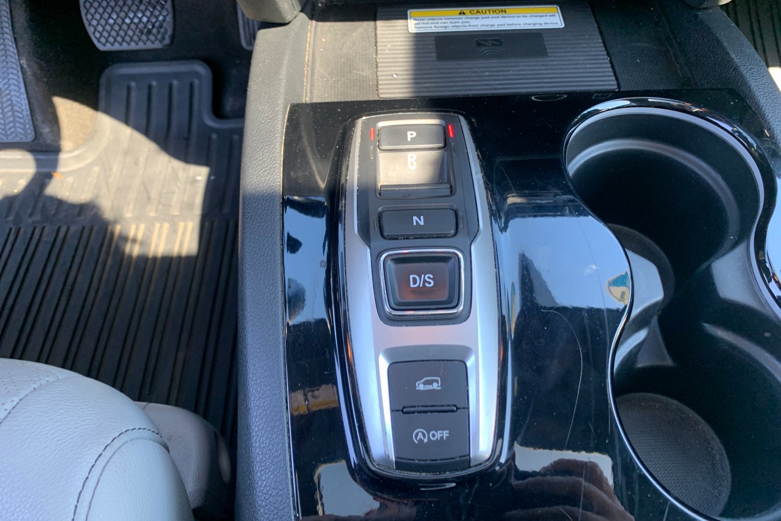 Certified Used 2022 Silver Honda Elite image 26