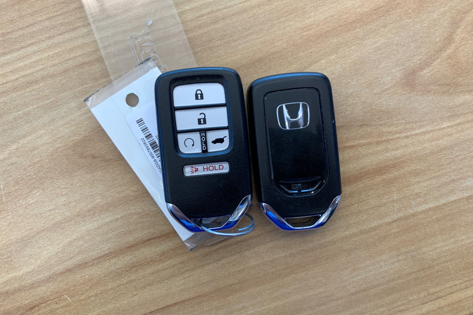 Certified Used 2022 Silver Honda Elite image 9