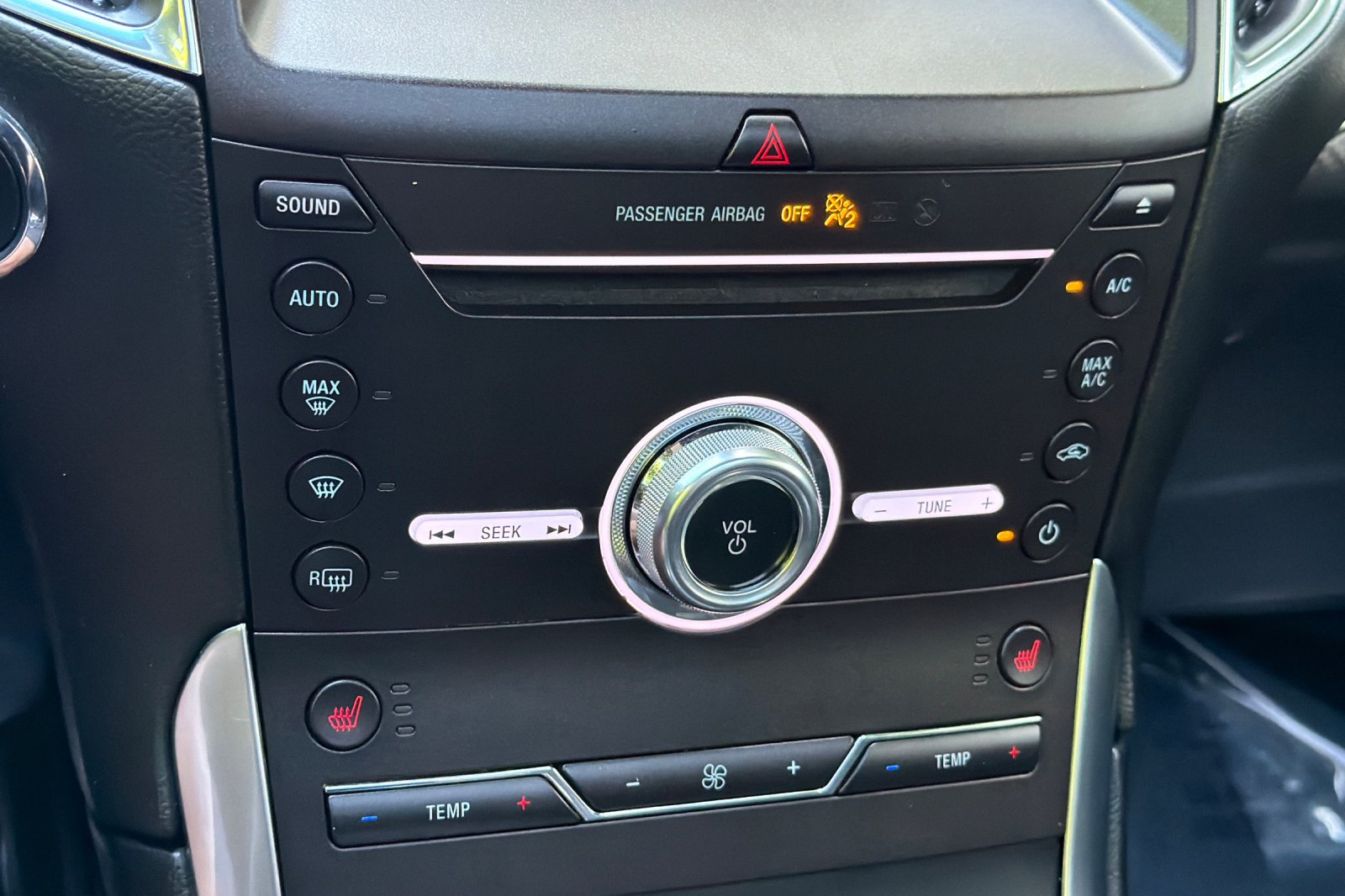 Used 2019 White Ford ST image 21