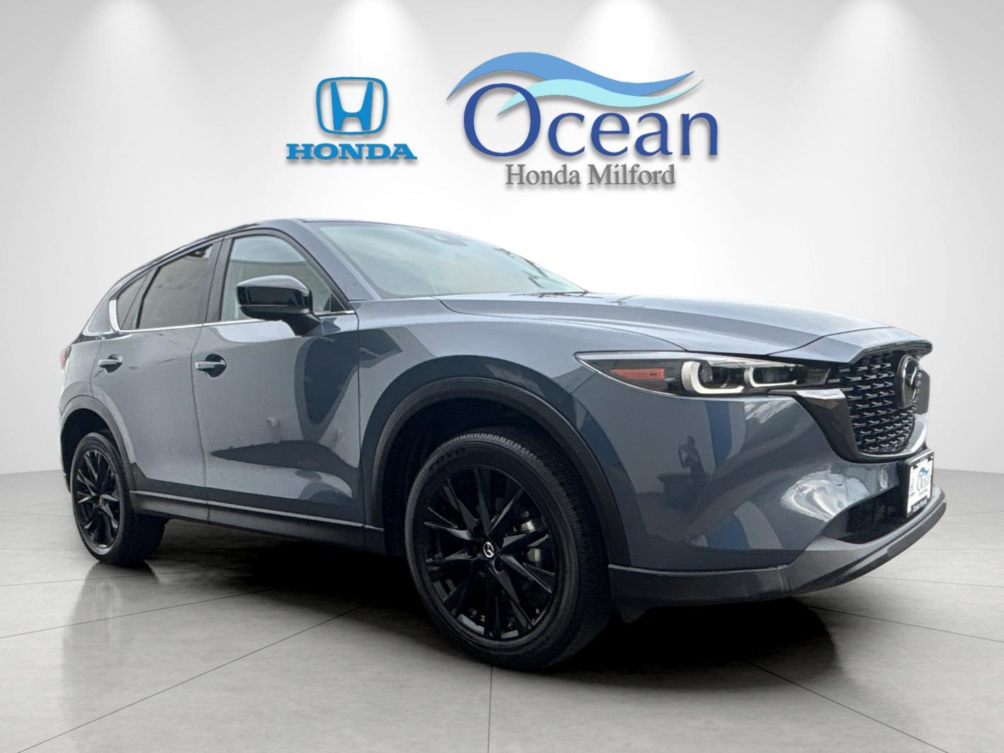 2024 Mazda CX-5 S Carbon Edition Auto AWD's photo
