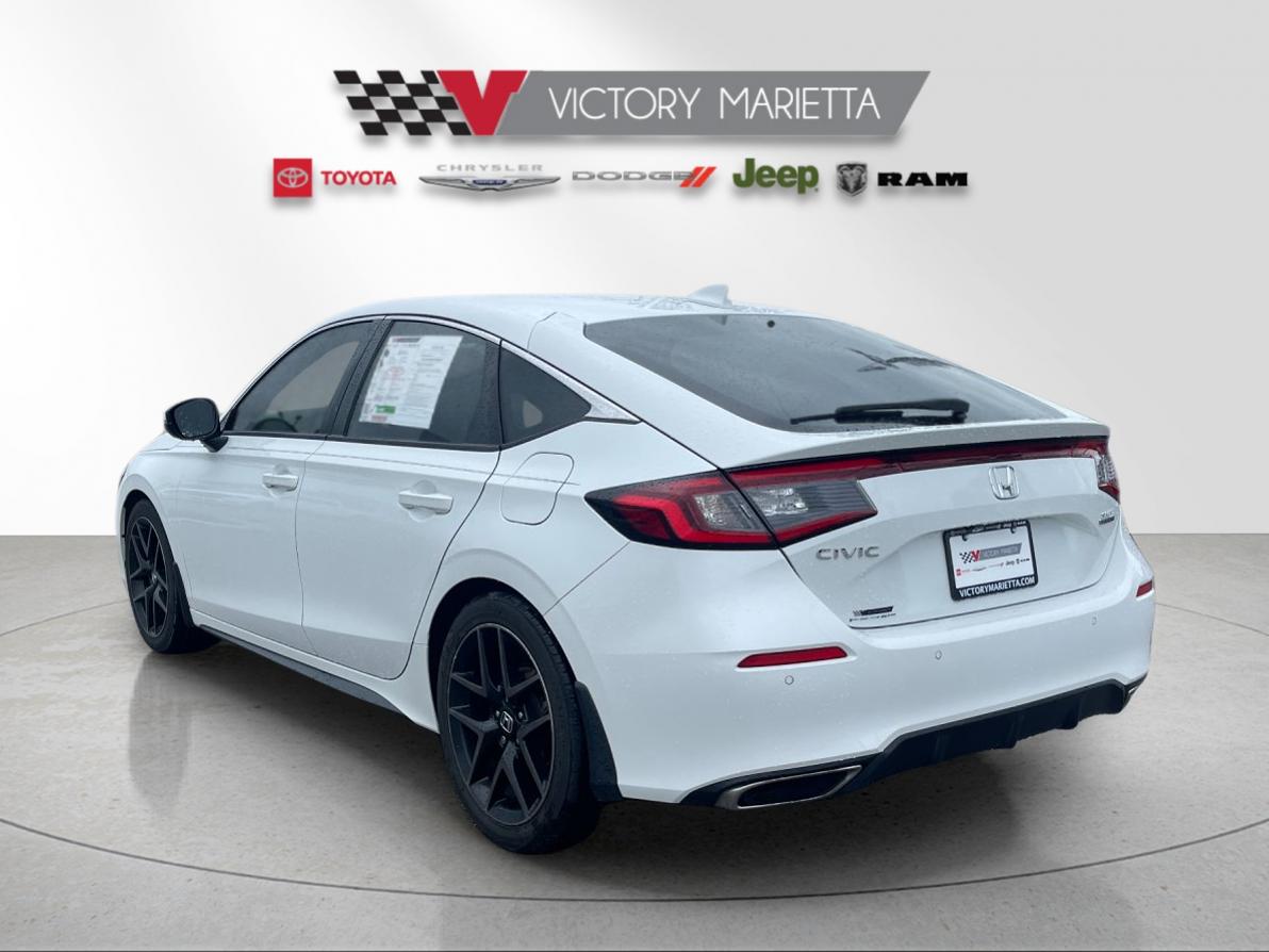 Used 2022 White Honda Sport Touring image 3