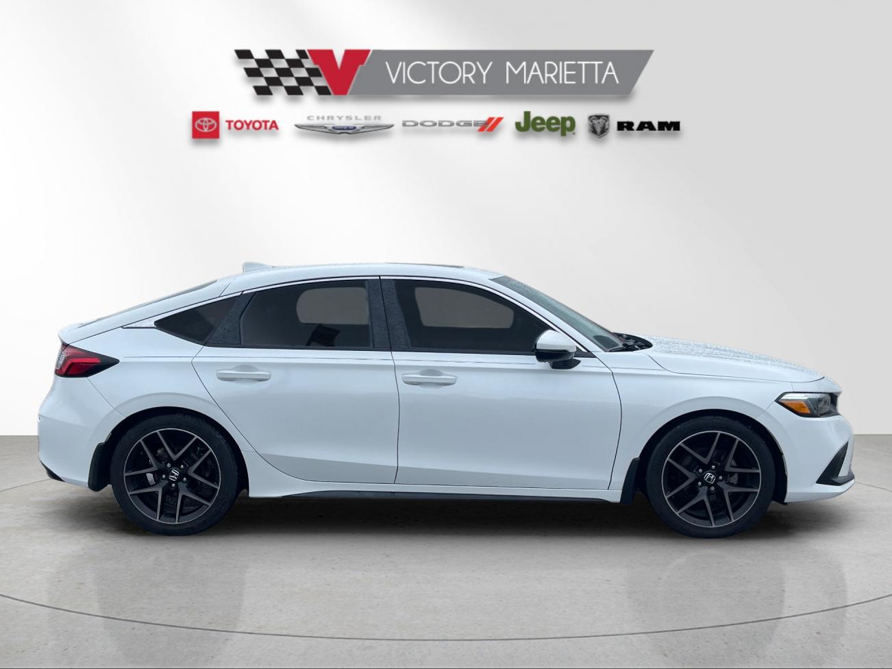 Used 2022 White Honda Sport Touring image 6