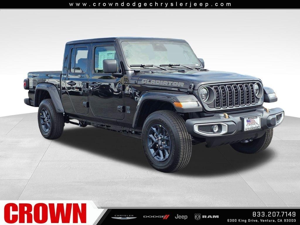 New 2026 Black Clear-Coat Exterior Paint Jeep 85th Anniversary Edition image 26