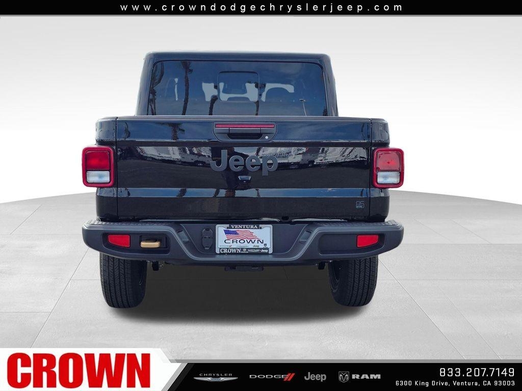 New 2026 Black Clear-Coat Exterior Paint Jeep 85th Anniversary Edition image 29