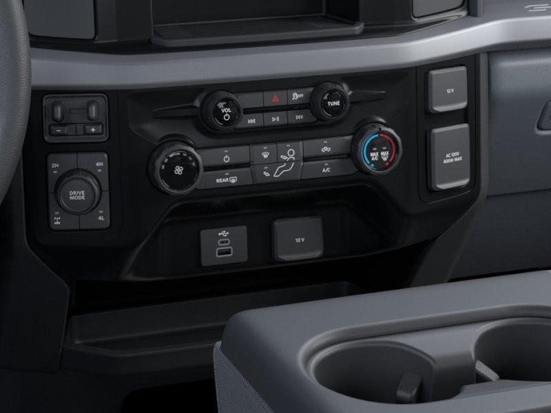 New 2026 Oxford White Ford F-250® XL image 16