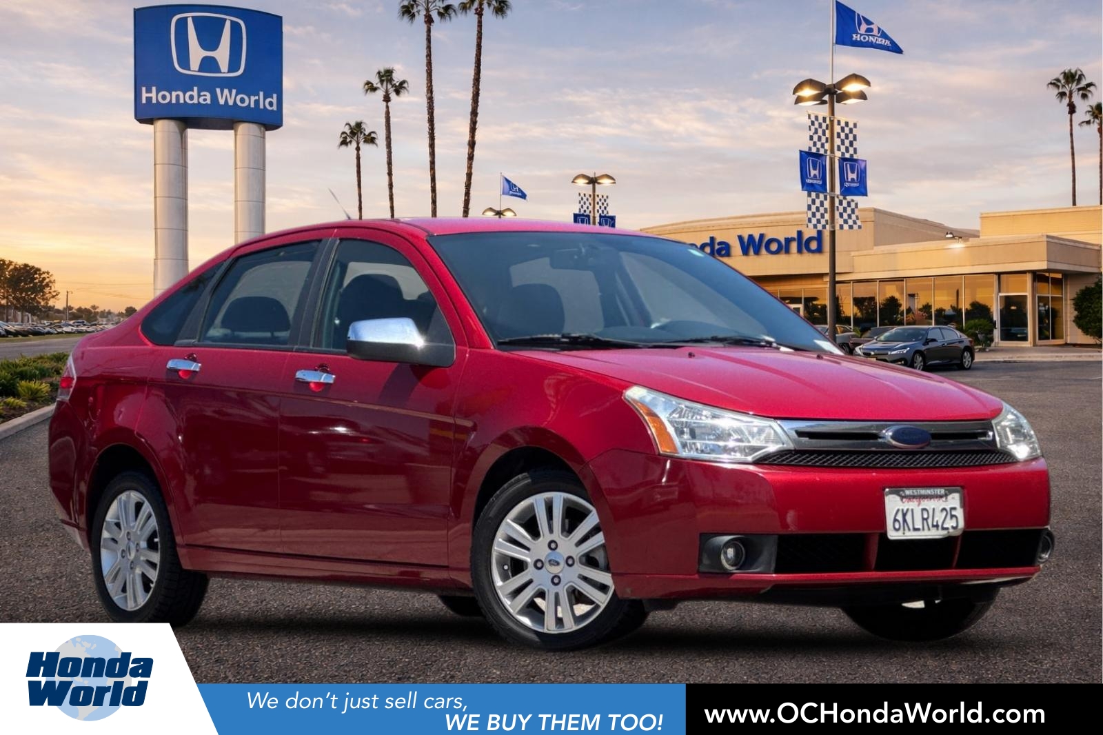 2010 Ford Focus SEL's photo