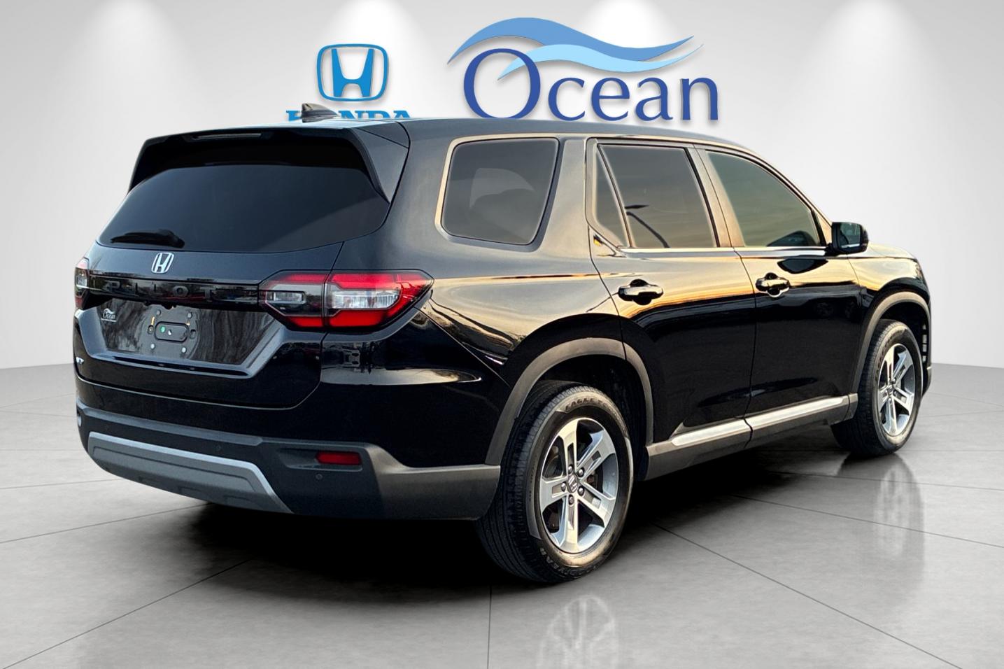 Pre-Owned 2025 Honda Pilot EX-L 4D Sport Utility in Brockton