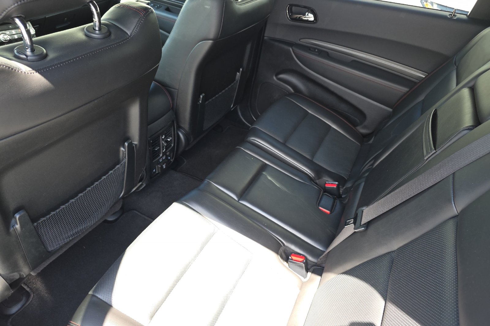 Used 2025 White Knuckle Clearcoat Dodge R/T image 12