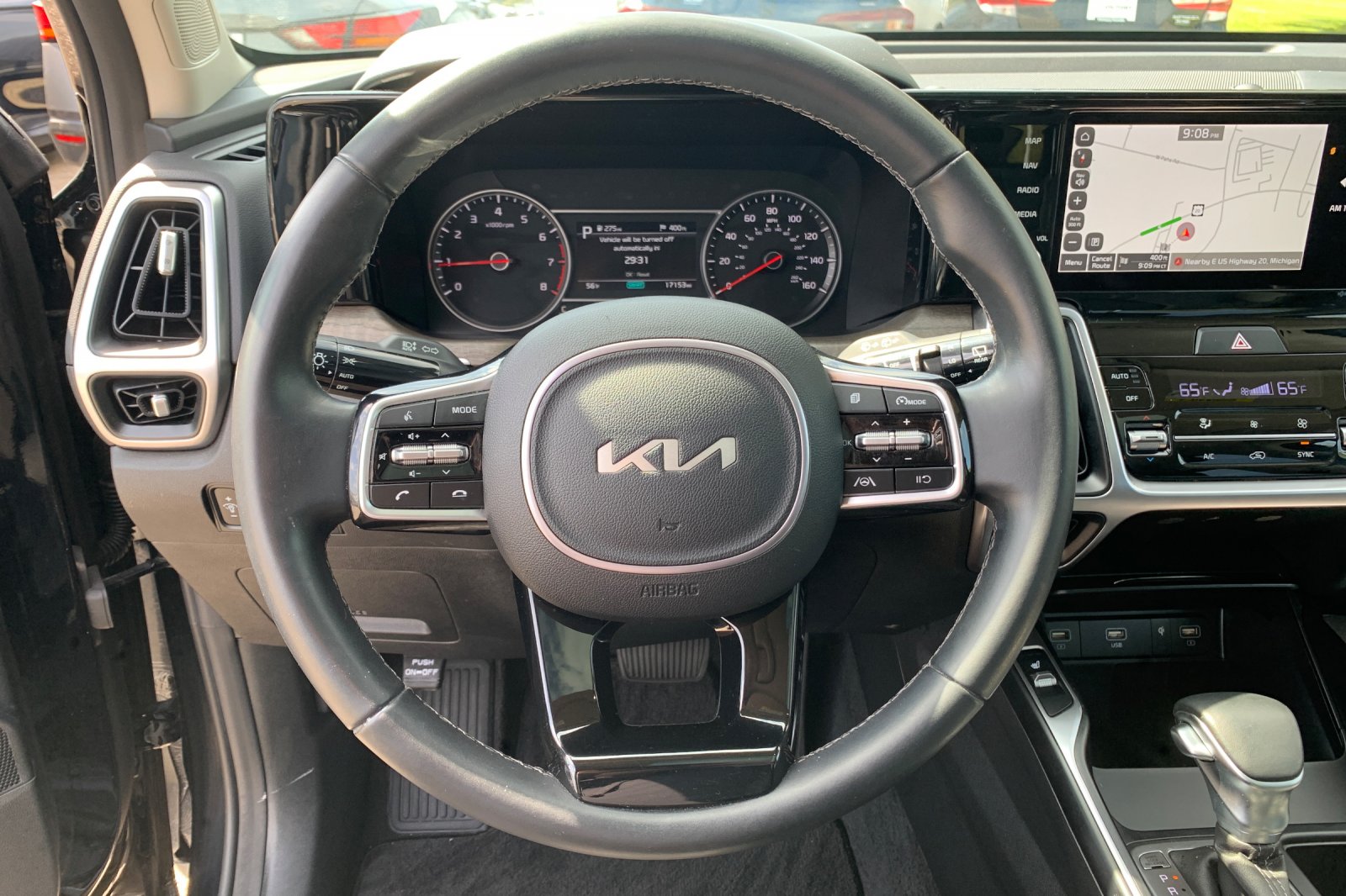Used 2023 Black Kia X-Line S image 29