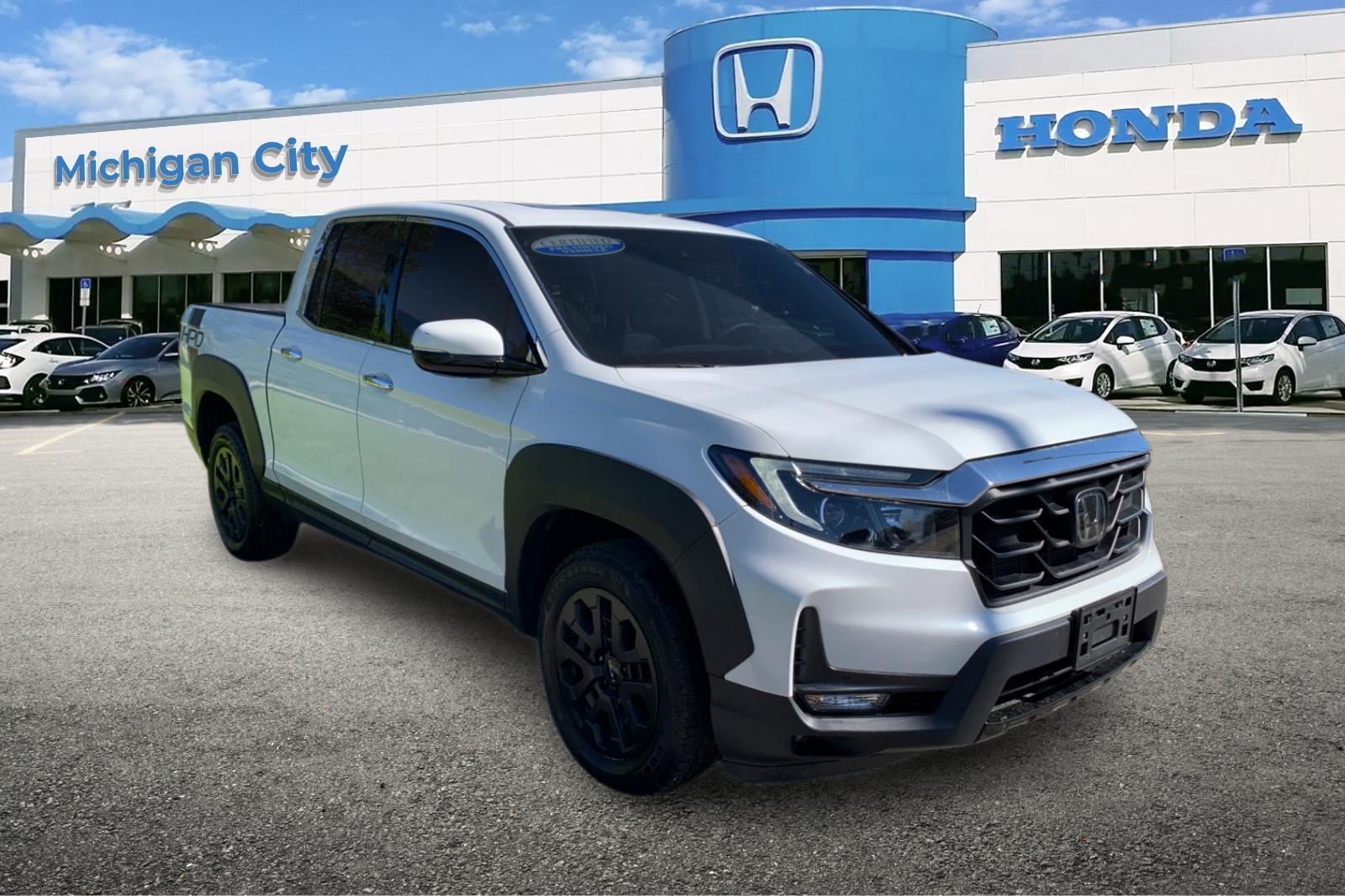 Certified Used 2022 Platinum White Pearl Honda RTL-E image 7