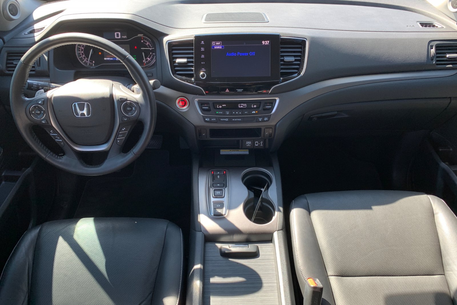Certified Used 2022 Platinum White Pearl Honda RTL-E image 16