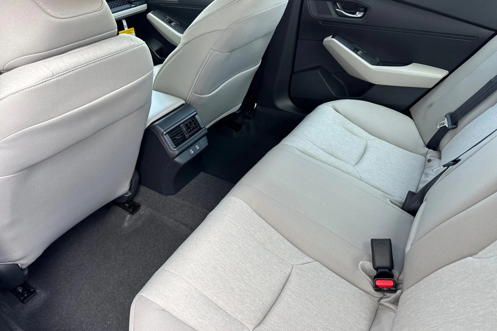 New 2026 Platinum White Pearl Honda LX image 12
