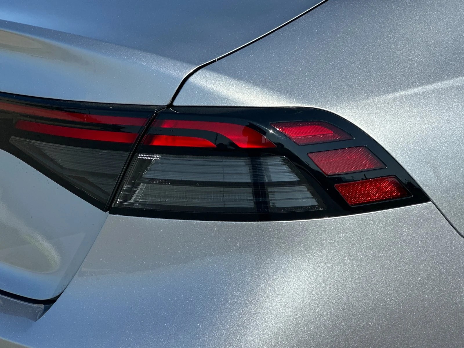 New 2026 Platinum White Pearl Honda LX image 30