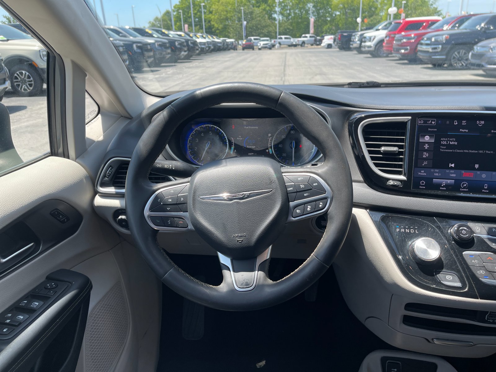 Used 2023 White Chrysler Touring L image 16