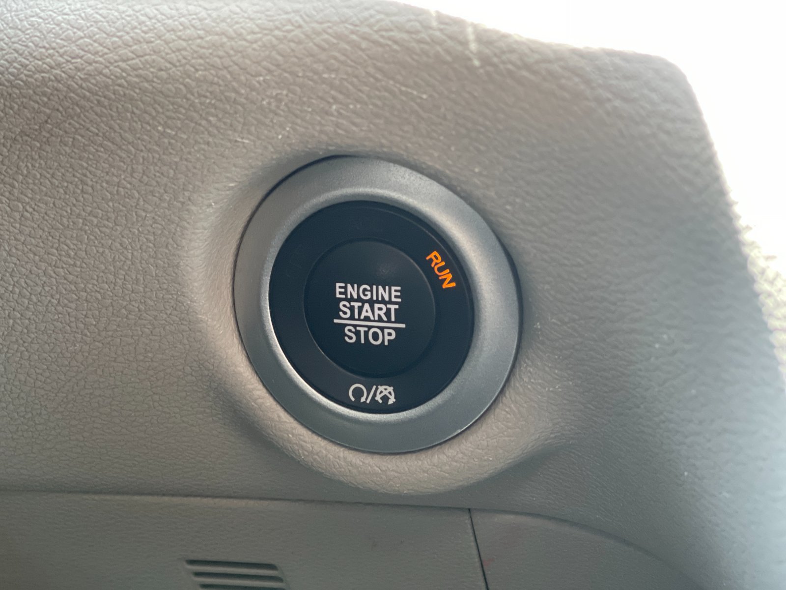 Used 2023 White Chrysler Touring L image 25