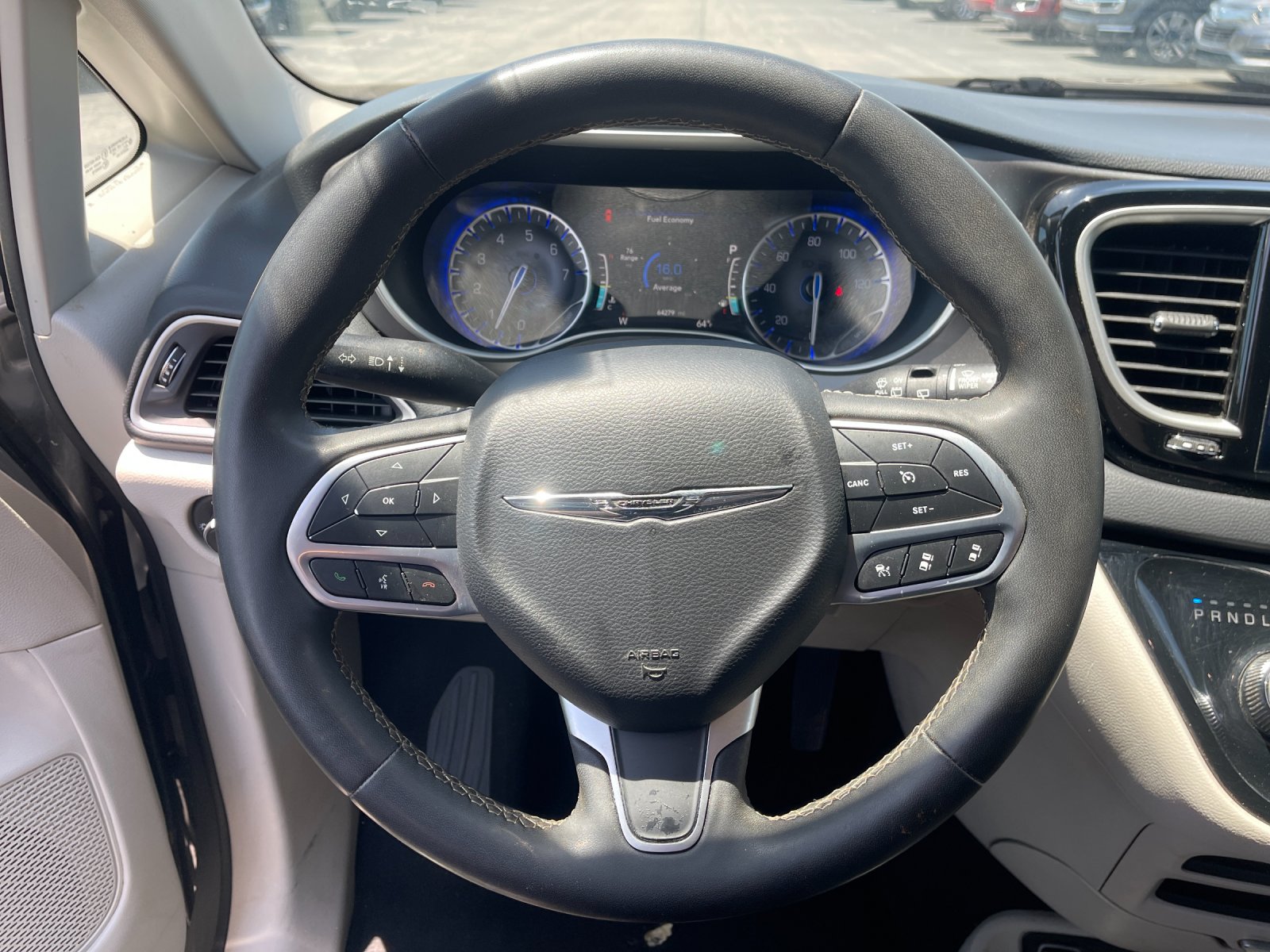 Used 2023 White Chrysler Touring L image 26